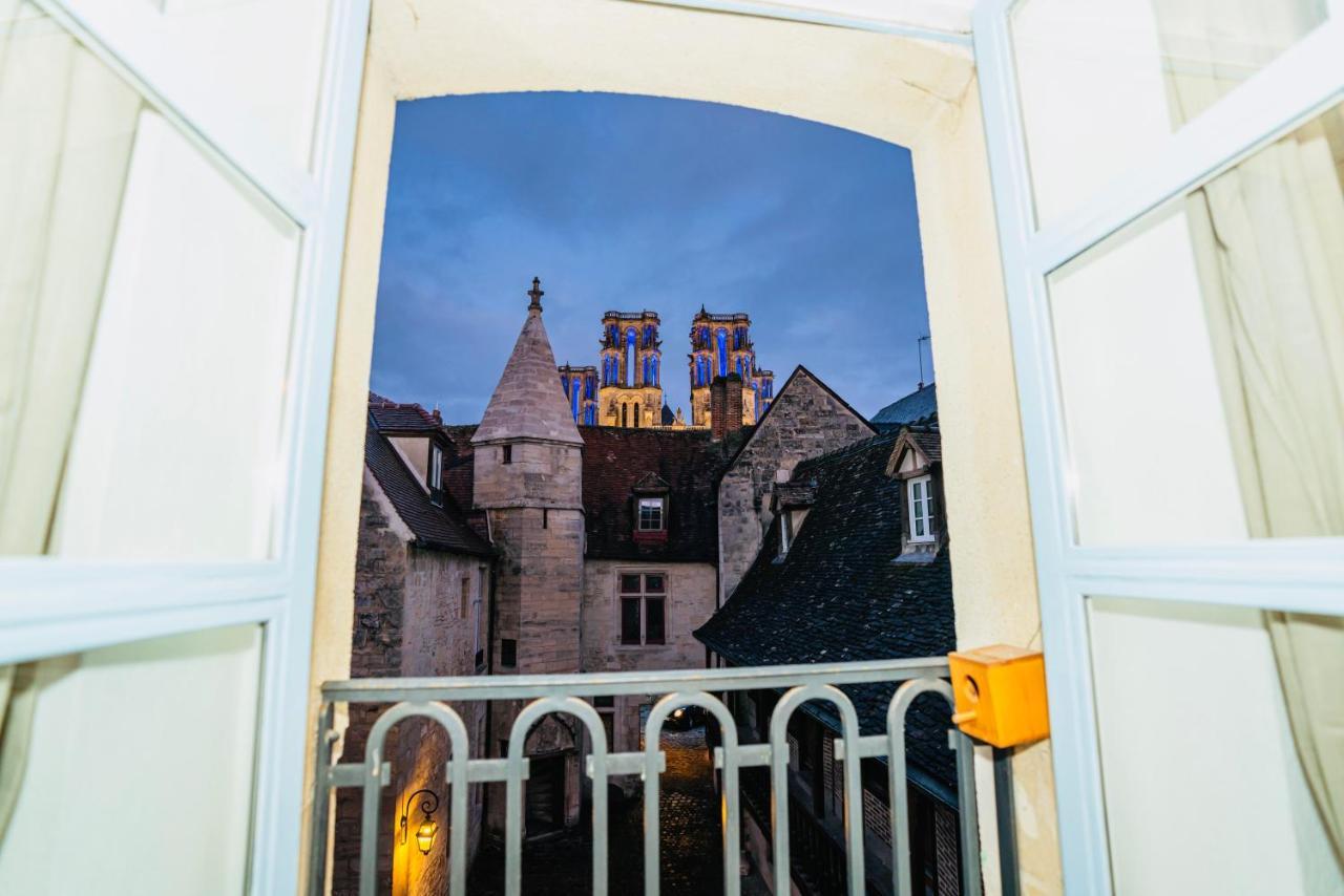 Apartmán Nid Douillet La Cour Du Dauphin, Vue Cathedrale Imprenable Laon Exteriér fotografie